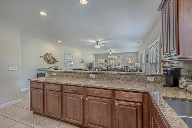 709 37th Ave. S, North Myrtle Beach, SC 29582