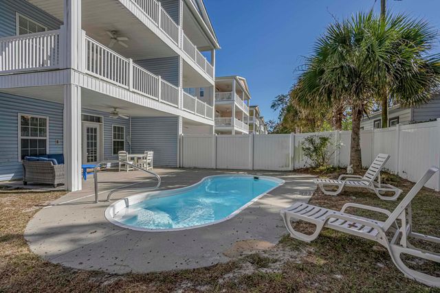 709 37th Ave. S, North Myrtle Beach, SC 29582