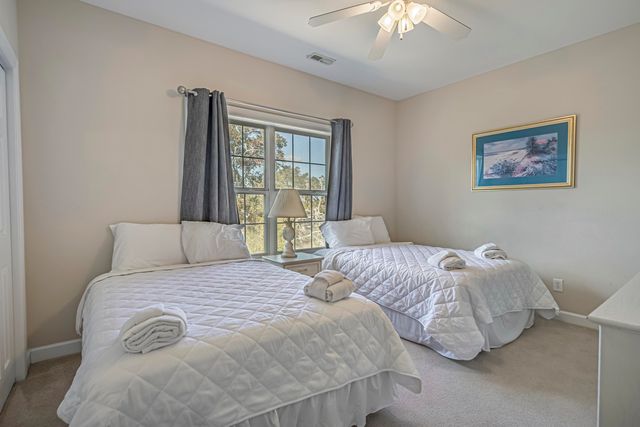 709 37th Ave. S, North Myrtle Beach, SC 29582