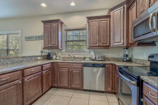 709 37th Ave. S, North Myrtle Beach, SC 29582