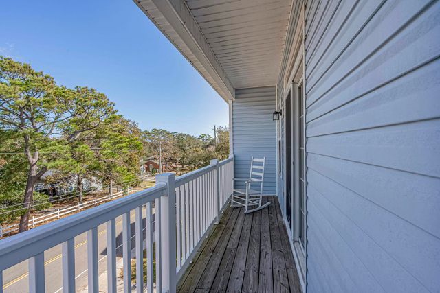 709 37th Ave. S, North Myrtle Beach, SC 29582