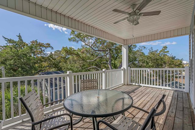 709 37th Ave. S, North Myrtle Beach, SC 29582