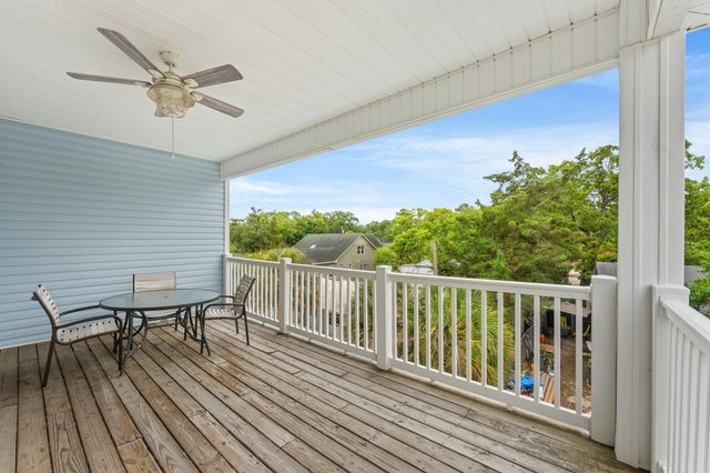 709 37th Ave. S, North Myrtle Beach, SC 29582