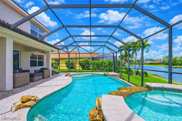 12730 Aviano DR, Naples, FL 34105