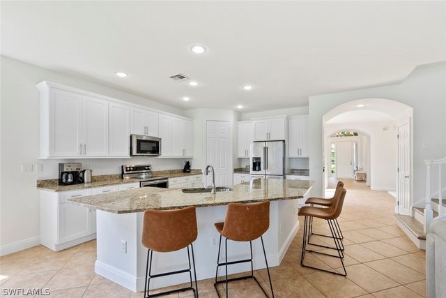 12730 Aviano DR, Naples, FL 34105