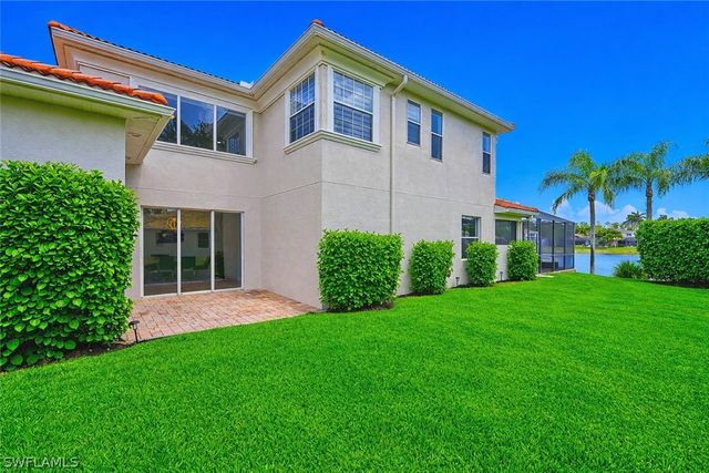 12730 Aviano DR, Naples, FL 34105