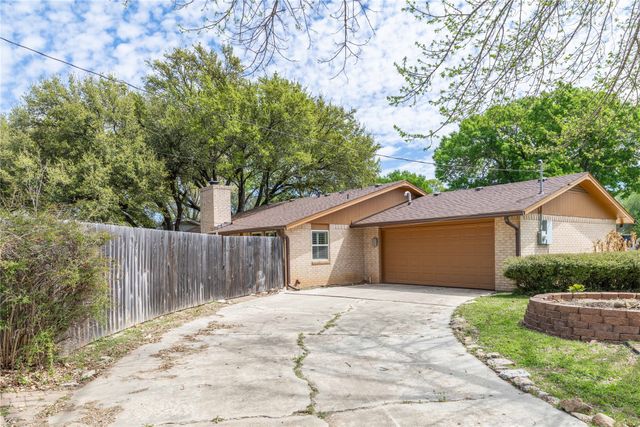 2415 Good Shepherd Drive, Brownwood, TX 76801