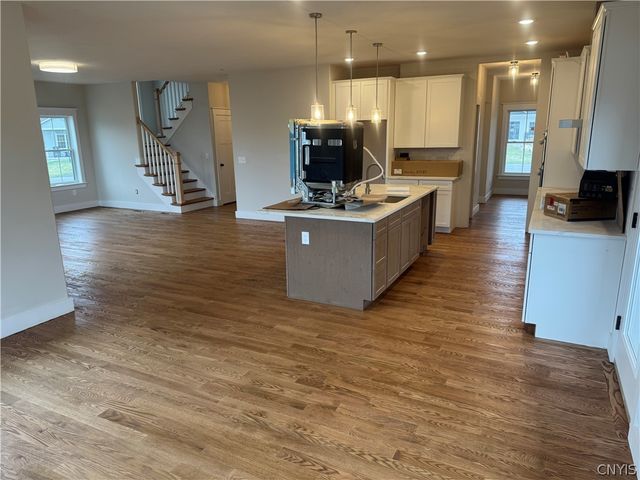 8539 Angus Path, Cicero, NY 13039