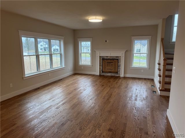 8539 Angus Path, Cicero, NY 13039