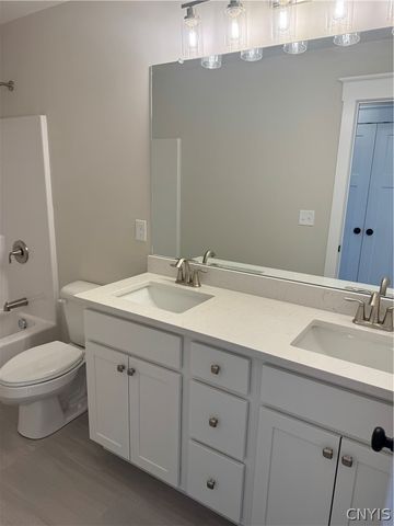 8539 Angus Path, Cicero, NY 13039