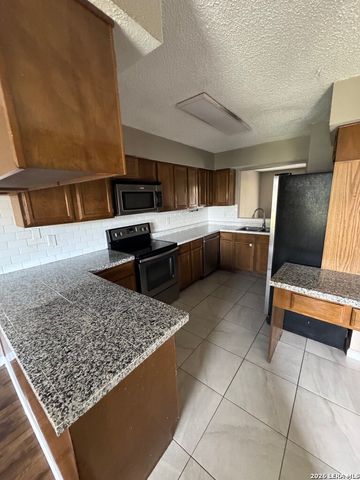 4906 Ali Ave Apt 3, San Antonio, TX 78229