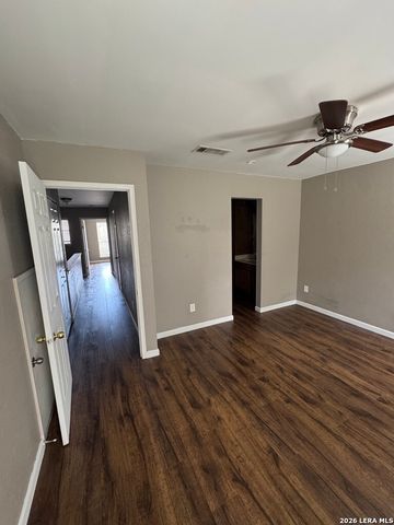 4906 Ali Ave Apt 3, San Antonio, TX 78229
