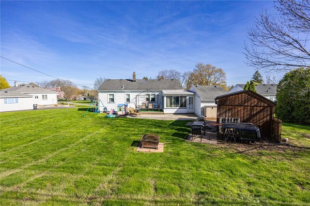 152 Ingomar Drive, Greece, NY 14612