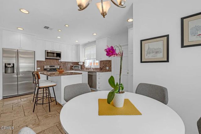 1316 Spazier Avenue, Glendale, CA 91201
