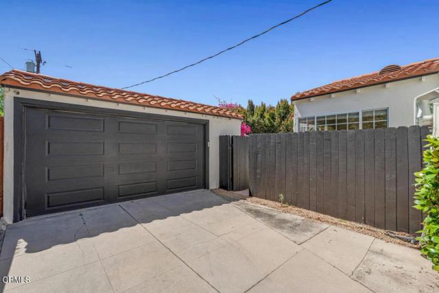 1316 Spazier Avenue, Glendale, CA 91201