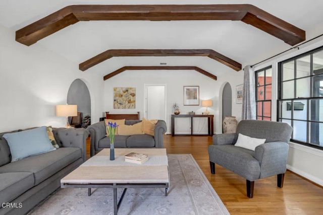 1316 Spazier Avenue, Glendale, CA 91201
