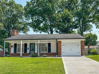 720 Linwood Boulevard, Kirkwood, MO 63122