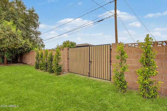 7844 N 17TH Avenue, Phoenix, AZ 85021
