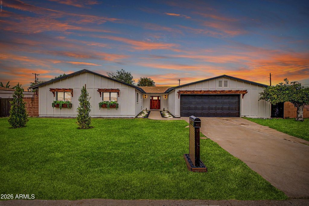 7844 N 17TH Avenue, Phoenix, AZ 85021