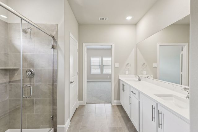 4011 Joe Pool Drive, Farmersville, TX 75442