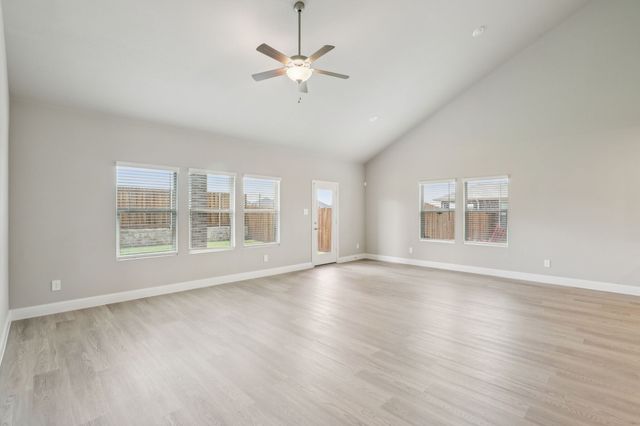 4011 Joe Pool Drive, Farmersville, TX 75442