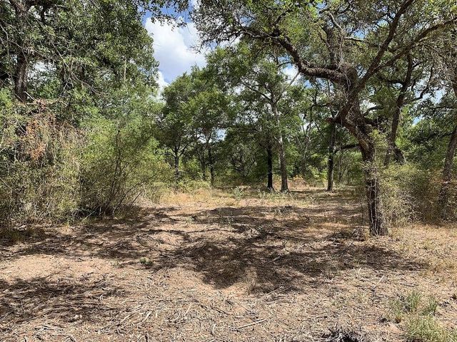 00 Private Road 1581 Road, Hallettsville, TX 77964