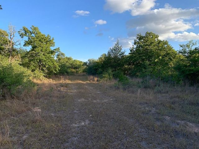 00 Private Road 1581 Road, Hallettsville, TX 77964