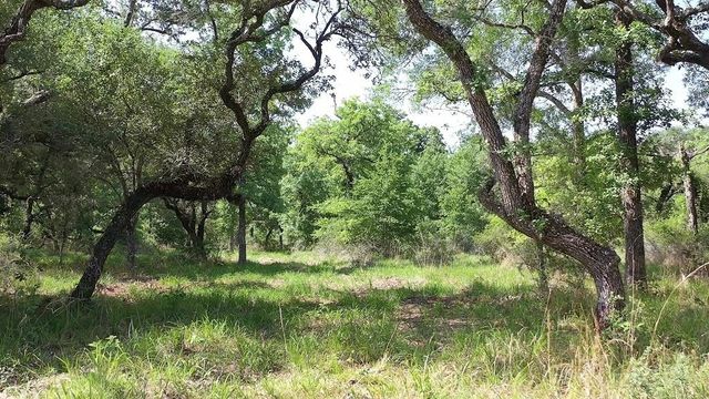 00 Private Road 1581 Road, Hallettsville, TX 77964