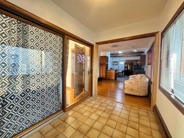 40 Belmont St, Quincy, MA 02170