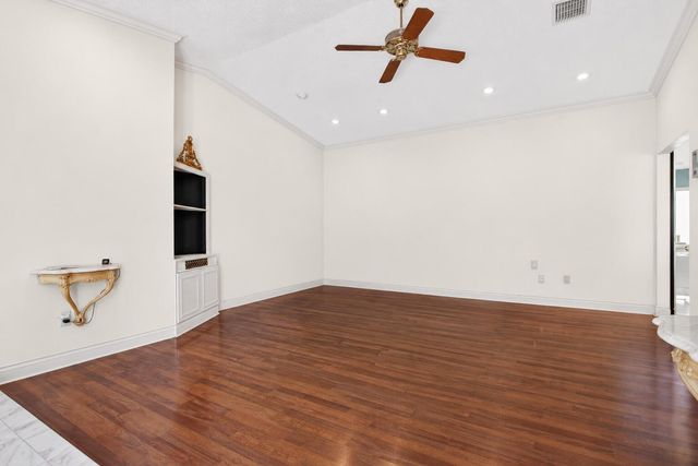 8725 Banyan Court, Tamarac, FL 33321