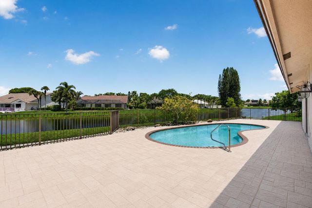 8725 Banyan Court, Tamarac, FL 33321