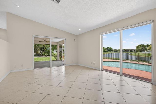 8725 Banyan Court, Tamarac, FL 33321
