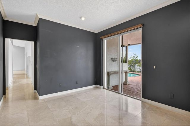8725 Banyan Court, Tamarac, FL 33321