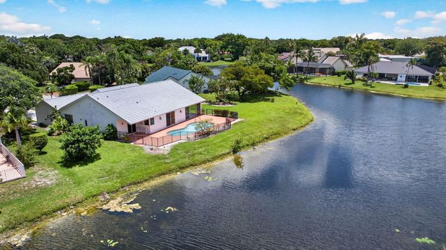 8725 Banyan Court, Tamarac, FL 33321