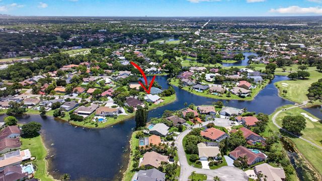 8725 Banyan Court, Tamarac, FL 33321