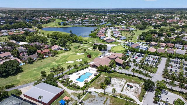 8725 Banyan Court, Tamarac, FL 33321