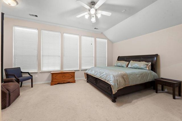 15246 Scenic Woodland Drive, Conroe, TX 77384