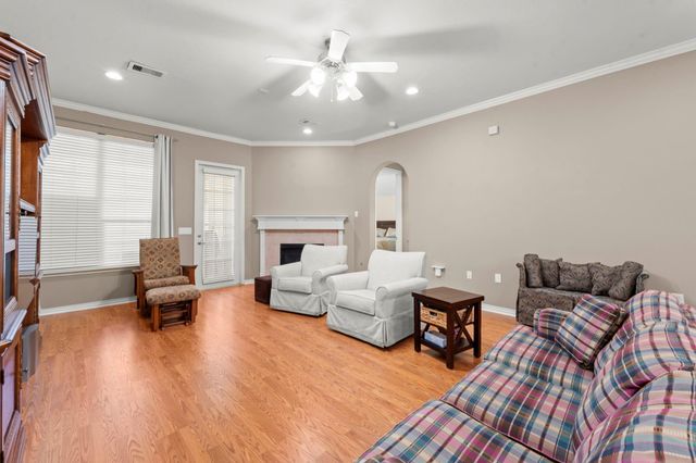 15246 Scenic Woodland Drive, Conroe, TX 77384