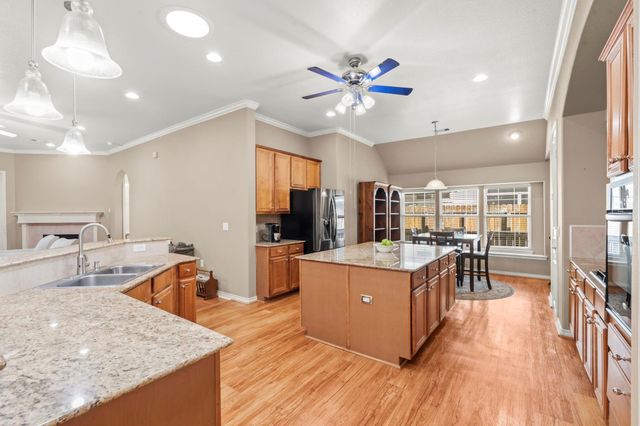 15246 Scenic Woodland Drive, Conroe, TX 77384