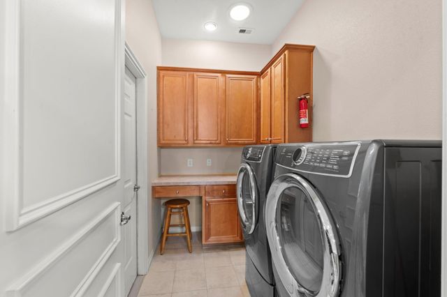 15246 Scenic Woodland Drive, Conroe, TX 77384