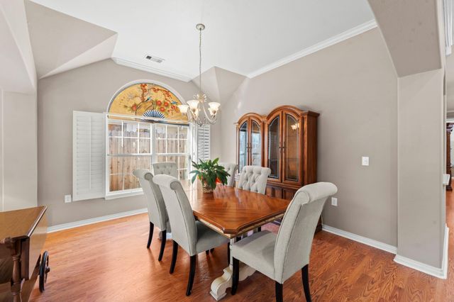 15246 Scenic Woodland Drive, Conroe, TX 77384