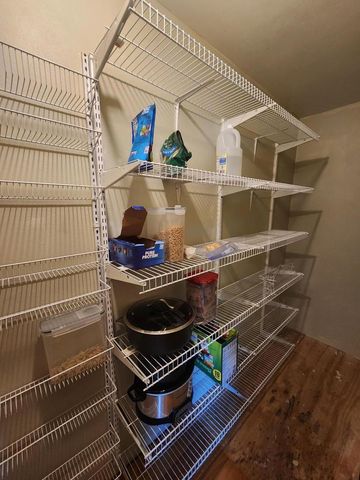 2408 S Teut ROAD, Burlington, WI 53105