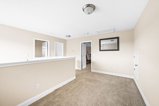 591 Oakvale Ln, Mount Juliet, TN 37122