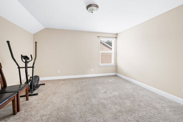 591 Oakvale Ln, Mount Juliet, TN 37122