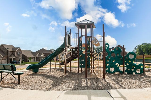 591 Oakvale Ln, Mount Juliet, TN 37122