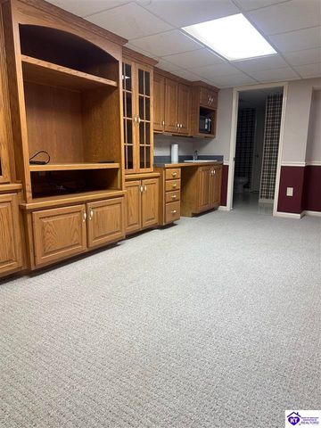 5028 Sportsman Lake Road, Glendale, KY 42740