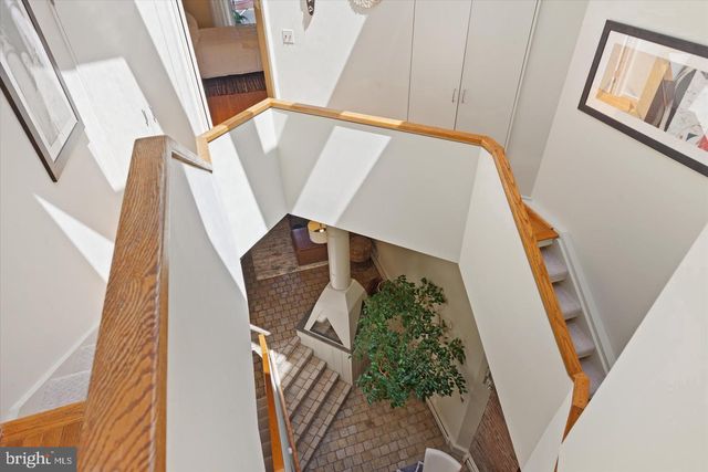 2415 I ST NW, Washington, DC 20037