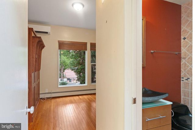 2415 I ST NW, Washington, DC 20037