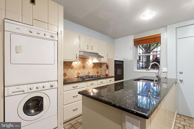 2415 I ST NW, Washington, DC 20037