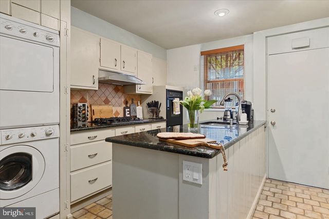 2415 I ST NW, Washington, DC 20037